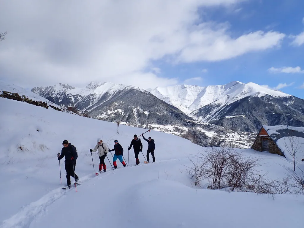 Rutas con raquetas de nieve en el Pirineo Aragonés