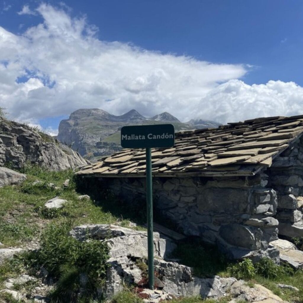 Fajas de los Pirineos